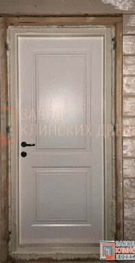 входная металлическая дверь с отделкой белой мдф панелью с большими филенками
